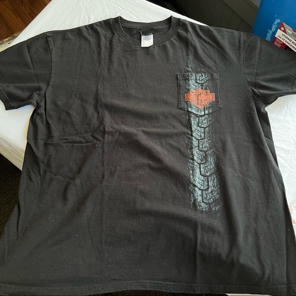 Harley Davidson of Grand Cayman Tee - Picture 5 of 6